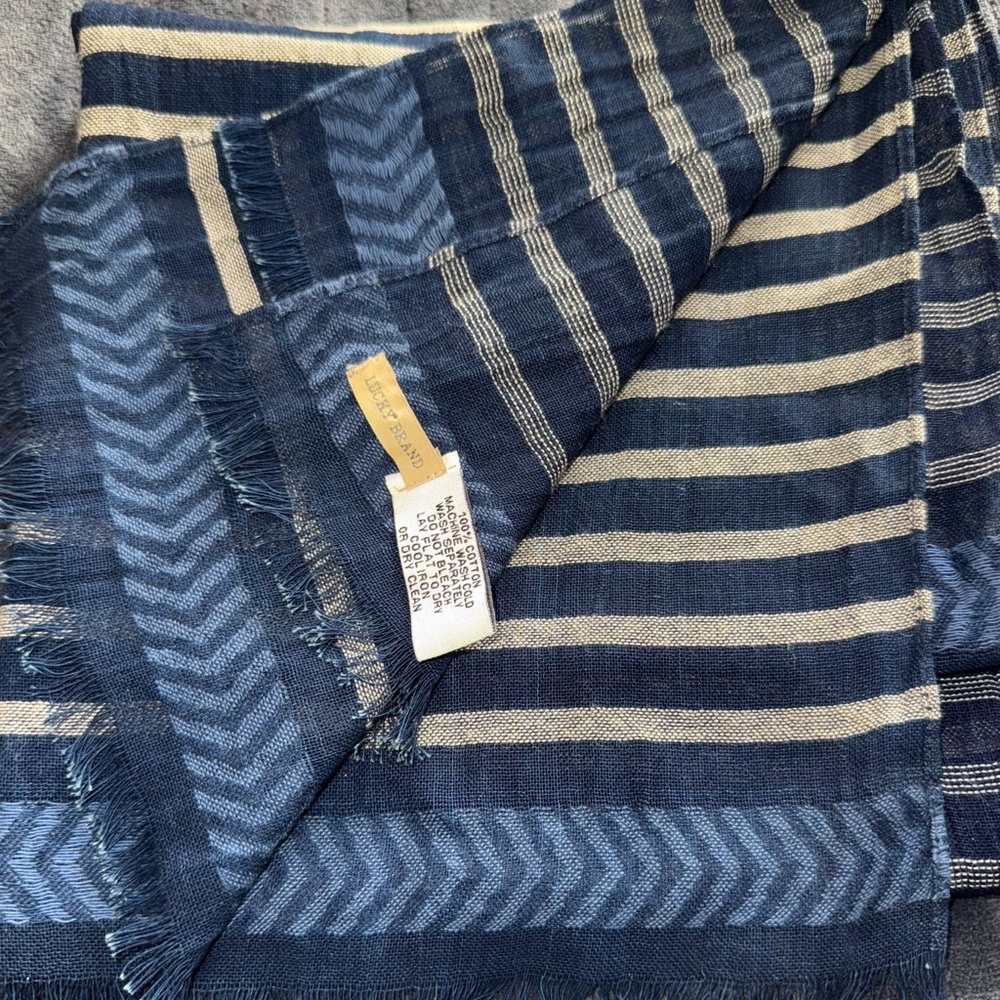 Lucky Brand Navy and White Patterned Scarf